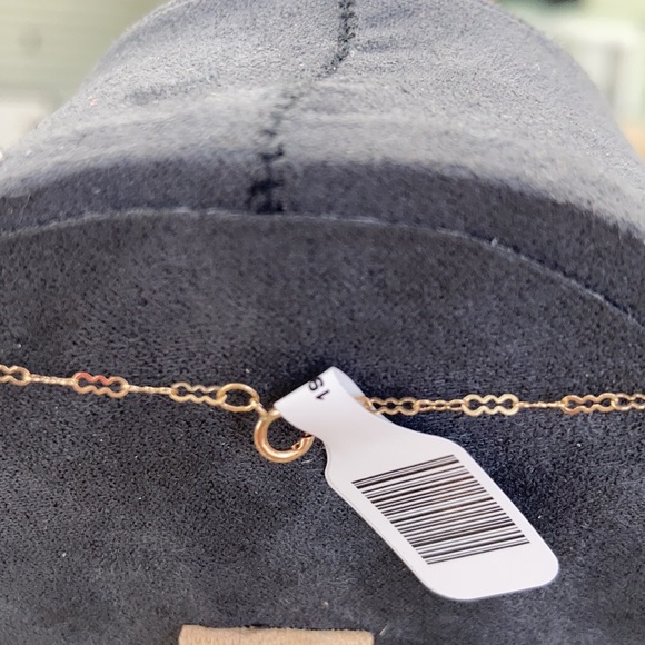 Delicate & attractive 14 karat and Garnet necklace - Picture 4 of 6